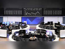 Wall Street ends lower amid rate concerns, higher bond yields